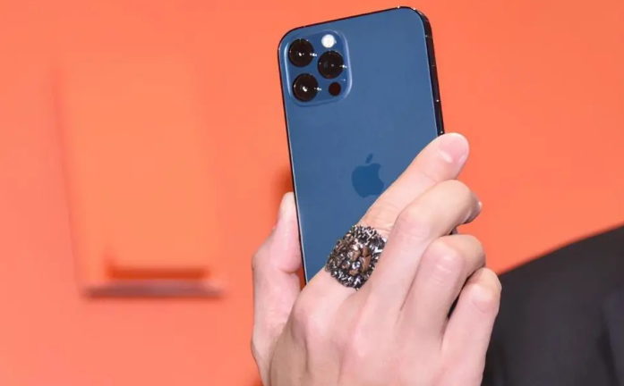 瑞昌苹果手机维修分享iPhone12系列重启方法教程 
